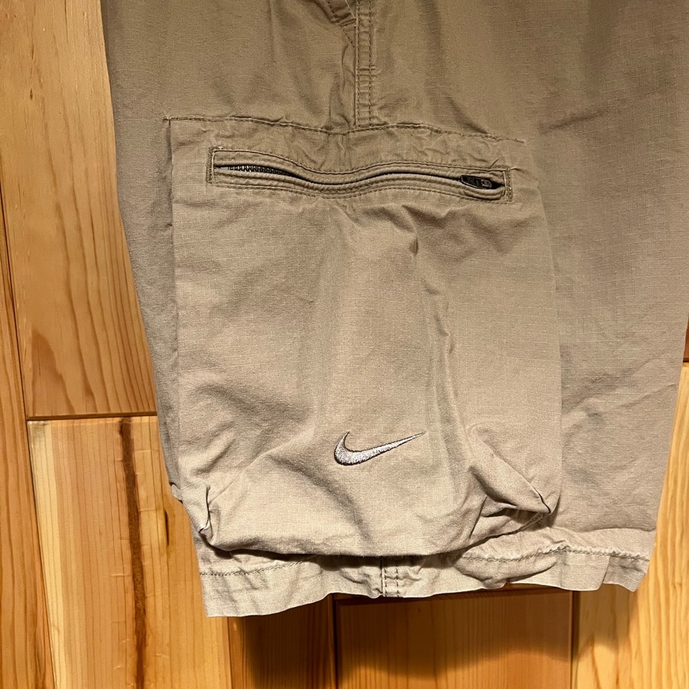 Men’s NIKE Ripstop Cargo Golf Skateboard Hiking ACG Style Shorts 36 x 10” Inseam - Picture 4 of 12